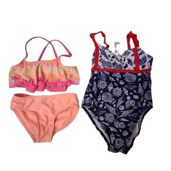 Lot of Cat & Jack and Tommy Bahama size 4/5 - Picture 1 of 2